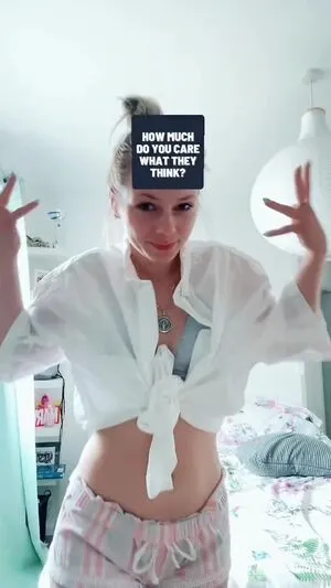 Smileydani158 OnlyFans Leaked Free Thumbnail Picture - #5iBKg6AxnG