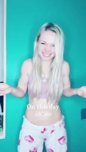 Smileydani158 OnlyFans Leaked Free Thumbnail Picture - #5ldVSJb2DS