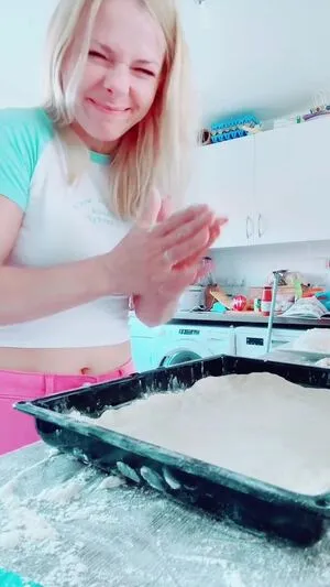 Smileydani158 OnlyFans Leaked Free Thumbnail Picture - #5pUVJCCVeu