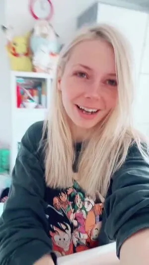 Smileydani158 OnlyFans Leaked Free Thumbnail Picture - #68xaef7sRz