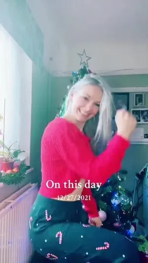 Smileydani158 OnlyFans Leaked Free Thumbnail Picture - #6PkAjopxnA