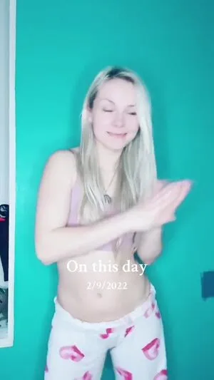 Smileydani158 OnlyFans Leaked Free Thumbnail Picture - #7SdAIkDvg0