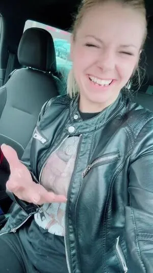 Smileydani158 OnlyFans Leaked Free Thumbnail Picture - #7UePAJYAFk