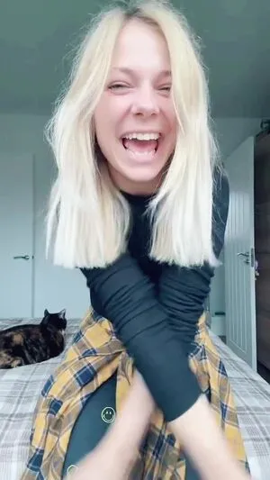 Smileydani158 OnlyFans Leaked Free Thumbnail Picture - #7v423xjdNm