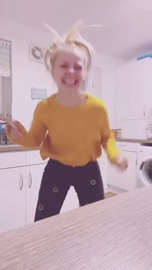 Smileydani158 OnlyFans Leaked Free Thumbnail Picture - #7zvKr2U5ZO