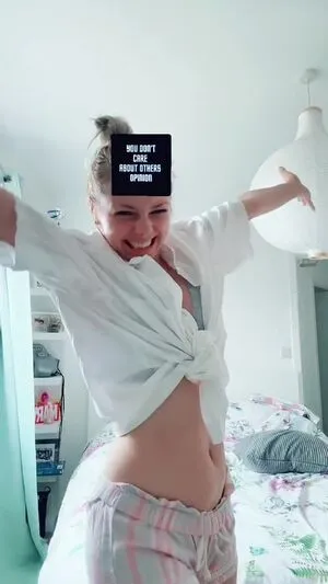 Smileydani158 OnlyFans Leaked Free Thumbnail Picture - #9kvC6Se4Av