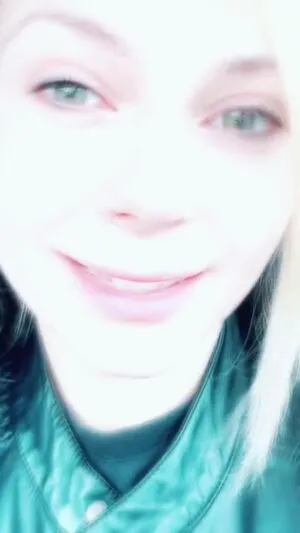 Smileydani158 OnlyFans Leaked Free Thumbnail Picture - #AN2Ogntm9A