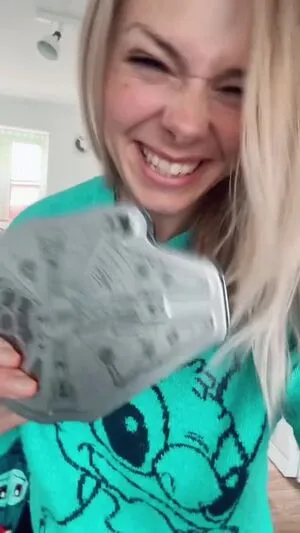 Smileydani158 OnlyFans Leaked Free Thumbnail Picture - #CXWoGJOafA