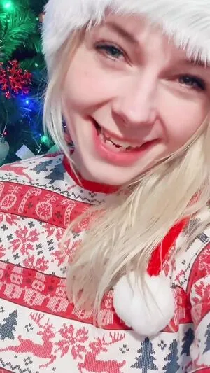 Smileydani158 OnlyFans Leaked Free Thumbnail Picture - #CbHzWayT4g