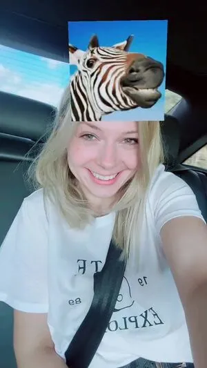 Smileydani158 OnlyFans Leaked Free Thumbnail Picture - #CeeK6YR6JC