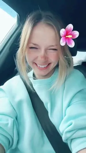 Smileydani158 OnlyFans Leaked Free Thumbnail Picture - #DYzTb0Hbml