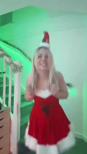 Smileydani158 OnlyFans Leaked Free Thumbnail Picture - #ELYWeZsYJ3