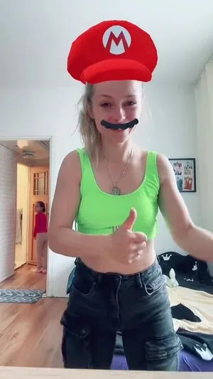 Smileydani158 OnlyFans Leaked Free Thumbnail Picture - #FJM6ueBQKn