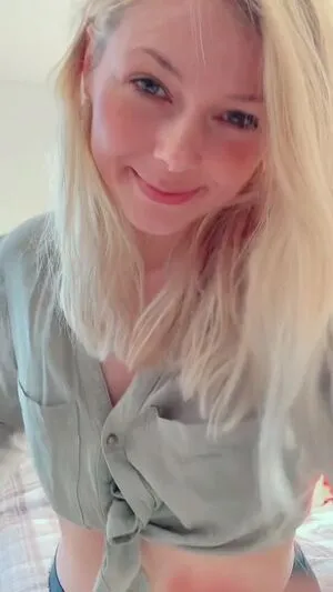 Smileydani158 OnlyFans Leaked Free Thumbnail Picture - #G13xtCzvjI