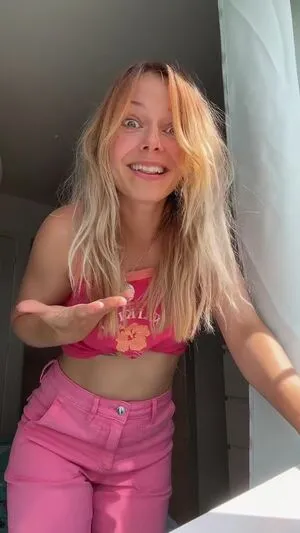 Smileydani158 OnlyFans Leaked Free Thumbnail Picture - #GHDNAq4k3c