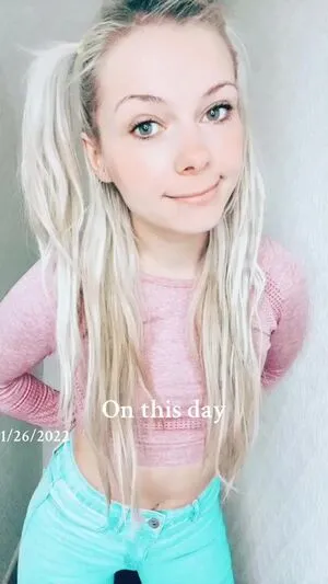 Smileydani158 OnlyFans Leaked Free Thumbnail Picture - #GPCfBZ93MZ