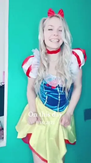 Smileydani158 OnlyFans Leaked Free Thumbnail Picture - #GdpTvoRDWD