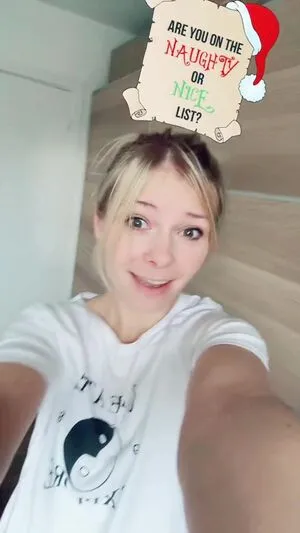 Smileydani158 OnlyFans Leaked Free Thumbnail Picture - #IYhu7BLpUR