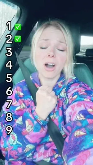 Smileydani158 OnlyFans Leaked Free Thumbnail Picture - #IaYsayvcvr