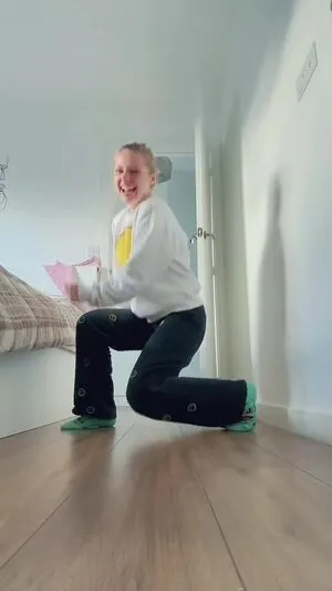 Smileydani158 OnlyFans Leaked Free Thumbnail Picture - #IgXhmGBJiz