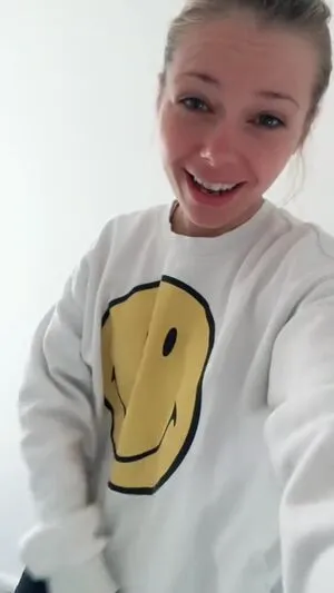 Smileydani158 OnlyFans Leaked Free Thumbnail Picture - #Jn2HAvwrX0