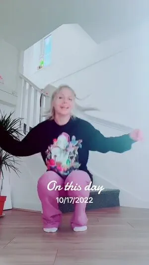 Smileydani158 OnlyFans Leaked Free Thumbnail Picture - #KJVfcWeuVC