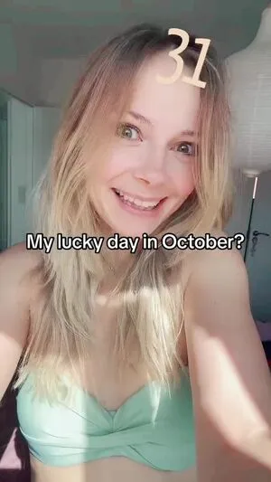 Smileydani158 OnlyFans Leaked Free Thumbnail Picture - #LFG6BGY9LJ