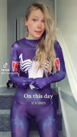 Smileydani158 OnlyFans Leaked Free Thumbnail Picture - #LLS3QLlm3Q