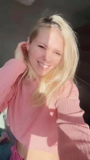 Smileydani158 OnlyFans Leaked Free Thumbnail Picture - #Le8pze9amY