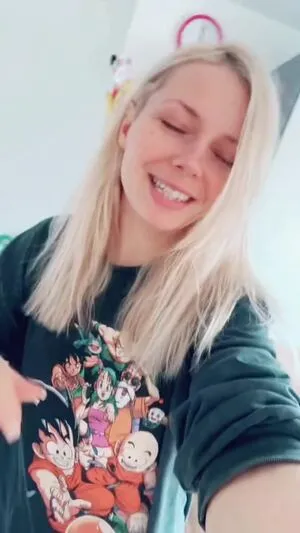 Smileydani158 OnlyFans Leaked Free Thumbnail Picture - #NADeA3zsJ1