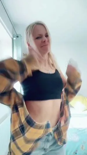 Smileydani158 OnlyFans Leaked Free Thumbnail Picture - #NTfjZ474lW