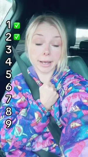 Smileydani158 OnlyFans Leaked Free Thumbnail Picture - #NnFwWxNJb4