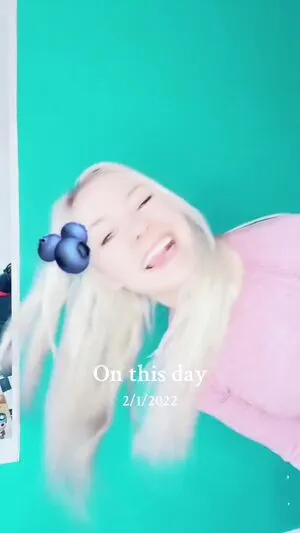 Smileydani158 OnlyFans Leaked Free Thumbnail Picture - #ORjODlqZK1