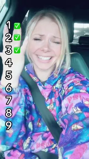 Smileydani158 OnlyFans Leaked Free Thumbnail Picture - #PZWY8NAXYW