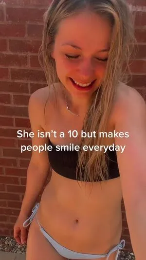 Smileydani158 OnlyFans Leaked Free Thumbnail Picture - #PhfhP1lYLS