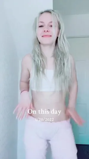 Smileydani158 OnlyFans Leaked Free Thumbnail Picture - #Q25yfEWoBU