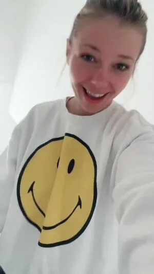 Smileydani158 OnlyFans Leaked Free Thumbnail Picture - #Q9KXl8eERy