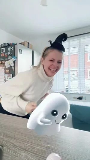 Smileydani158 OnlyFans Leaked Free Thumbnail Picture - #RA9VPDa8AM