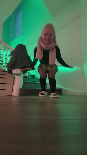 Smileydani158 OnlyFans Leaked Free Thumbnail Picture - #RIl55kjsAd