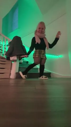 Smileydani158 OnlyFans Leaked Free Thumbnail Picture - #SIsM32Is4S