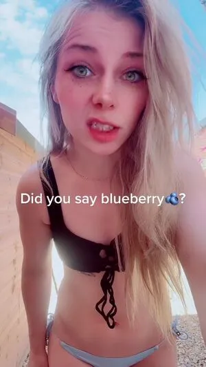 Smileydani158 OnlyFans Leaked Free Thumbnail Picture - #UD9PdQ5Jri