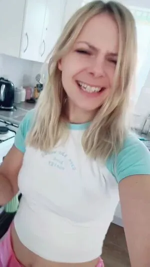 Smileydani158 OnlyFans Leaked Free Thumbnail Picture - #UNc64x8G2U