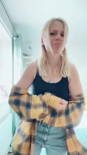 Smileydani158 OnlyFans Leaked Free Thumbnail Picture - #UgpwTzr6JW