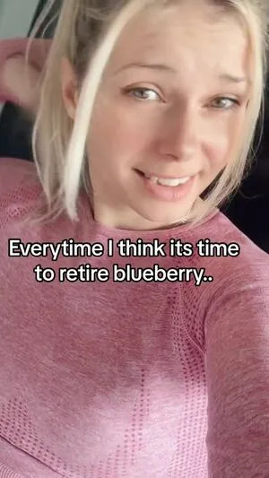 Smileydani158 OnlyFans Leaked Free Thumbnail Picture - #VRrMIfWP65