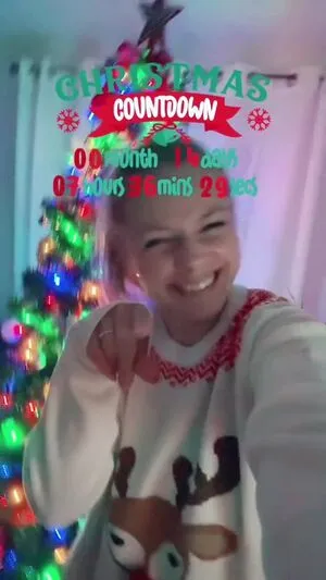 Smileydani158 OnlyFans Leaked Free Thumbnail Picture - #VmpIJNMemi