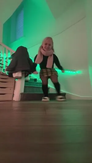 Smileydani158 OnlyFans Leaked Free Thumbnail Picture - #YeljYTils0