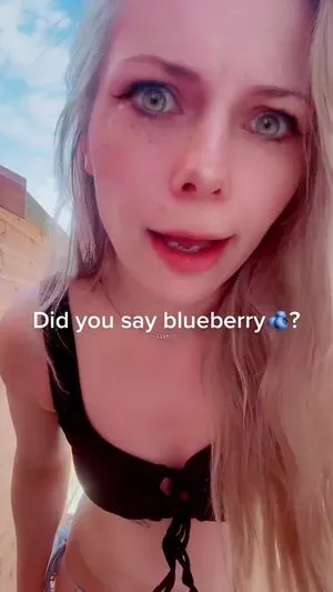 Smileydani158 OnlyFans Leaked Free Thumbnail Picture - #ZQoDroJ11G