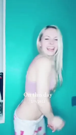 Smileydani158 OnlyFans Leaked Free Thumbnail Picture - #ZTUD0TusUT