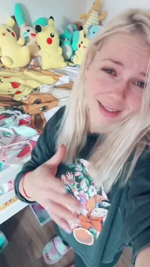 Smileydani158 OnlyFans Leaked Free Thumbnail Picture - #bSeuQOPPmy