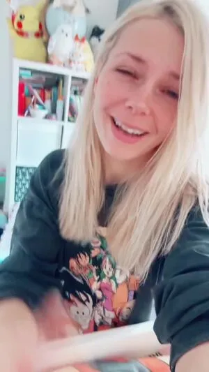 Smileydani158 OnlyFans Leaked Free Thumbnail Picture - #beyPe3Ufss